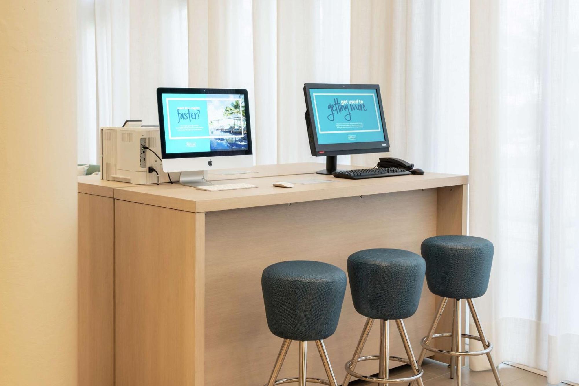 Doubletree By Hilton Miami Doral Hotel Sweetwater Kültér fotó