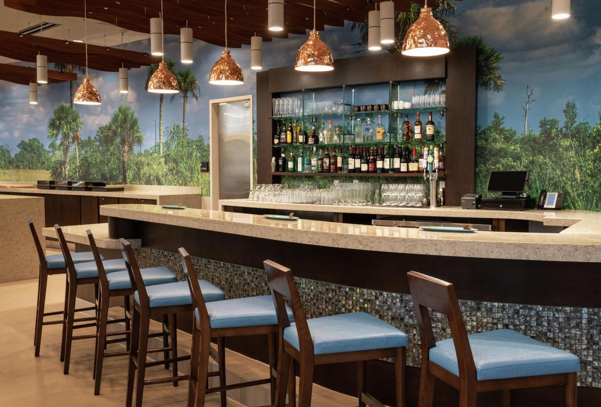 Doubletree By Hilton Miami Doral Hotel Sweetwater Kültér fotó